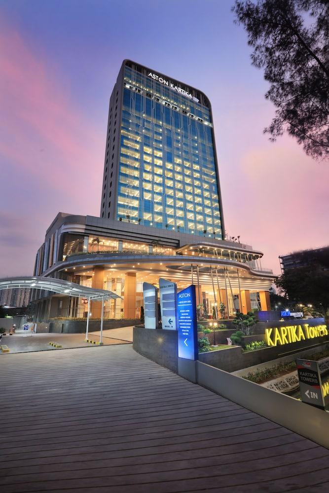 แอสตัน การ์ติกา โกรกอล โฮเต็ล แอนด์ คอนเฟอเรนซ์ เซ็นเตอร์ Hotel จาการ์ตา ภายนอก รูปภาพ